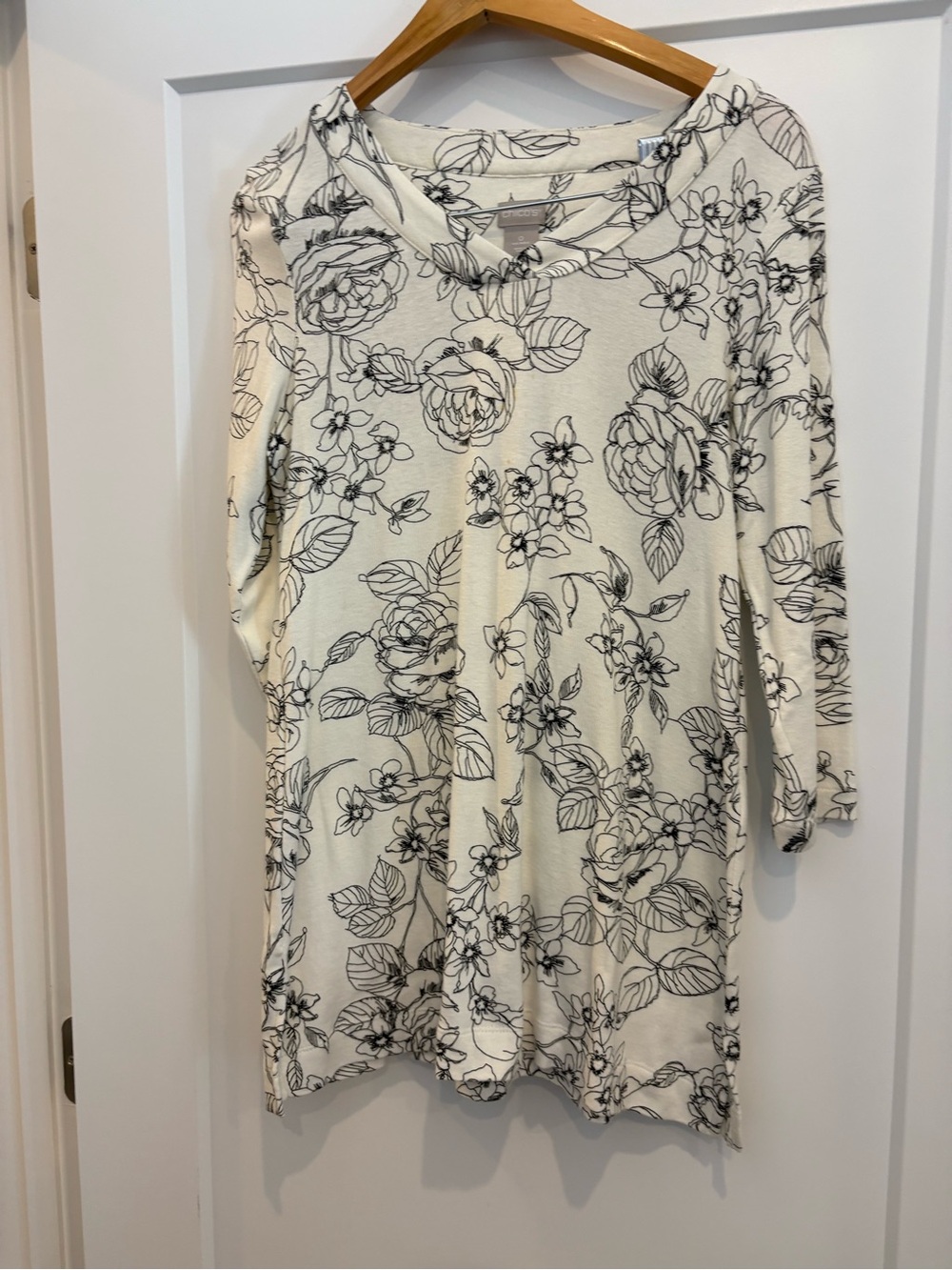 Chico's Cream Long Sleeve Top with Black Floral Sketch